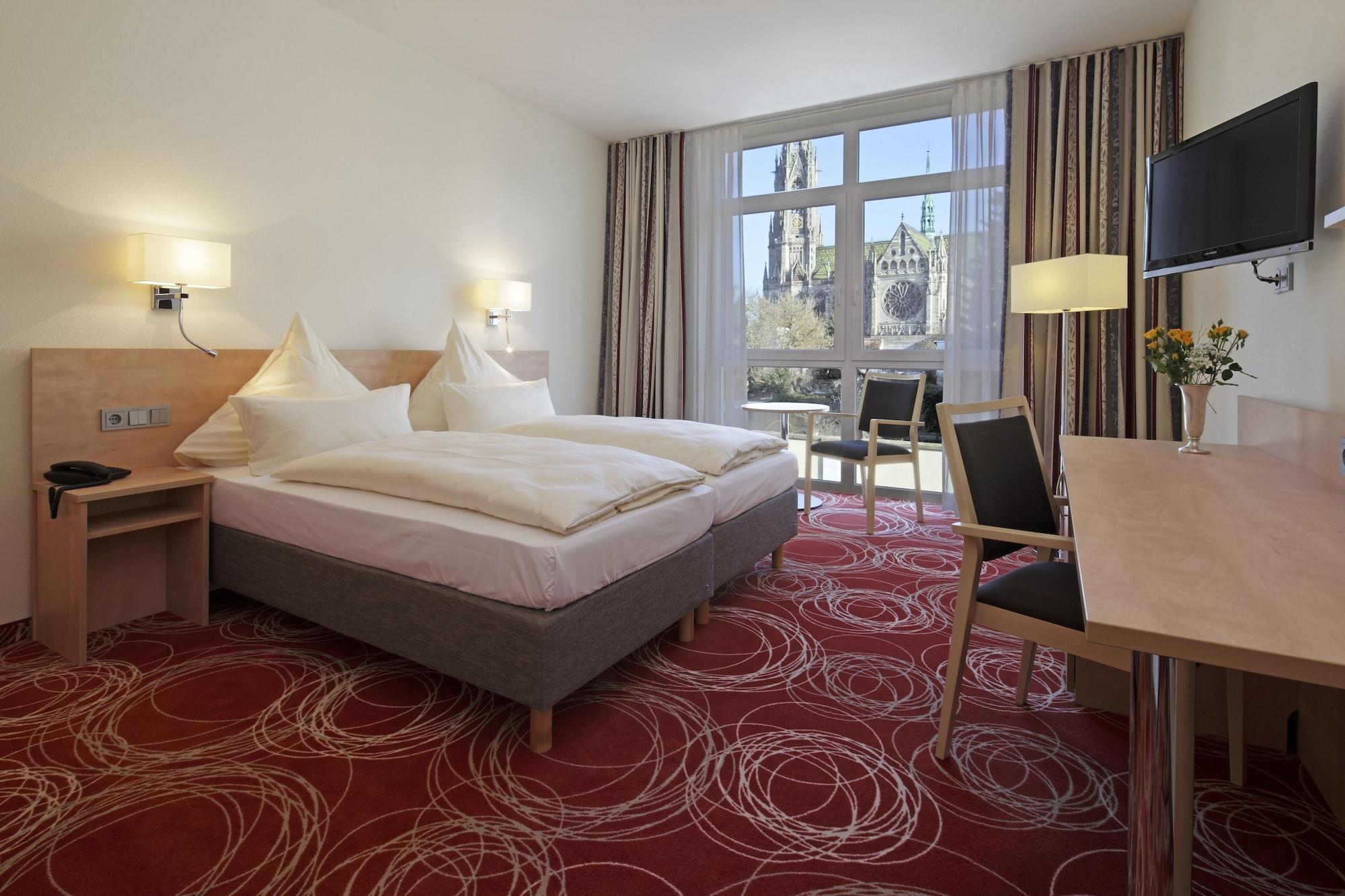 Hotel Loewengarten Speyer Quarto foto